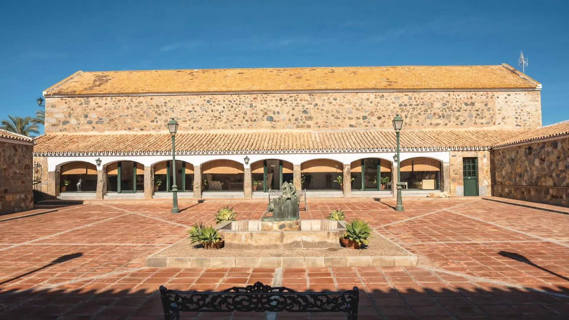 Resort Alojamiento Rural Finca Barral El Garrobo Spain