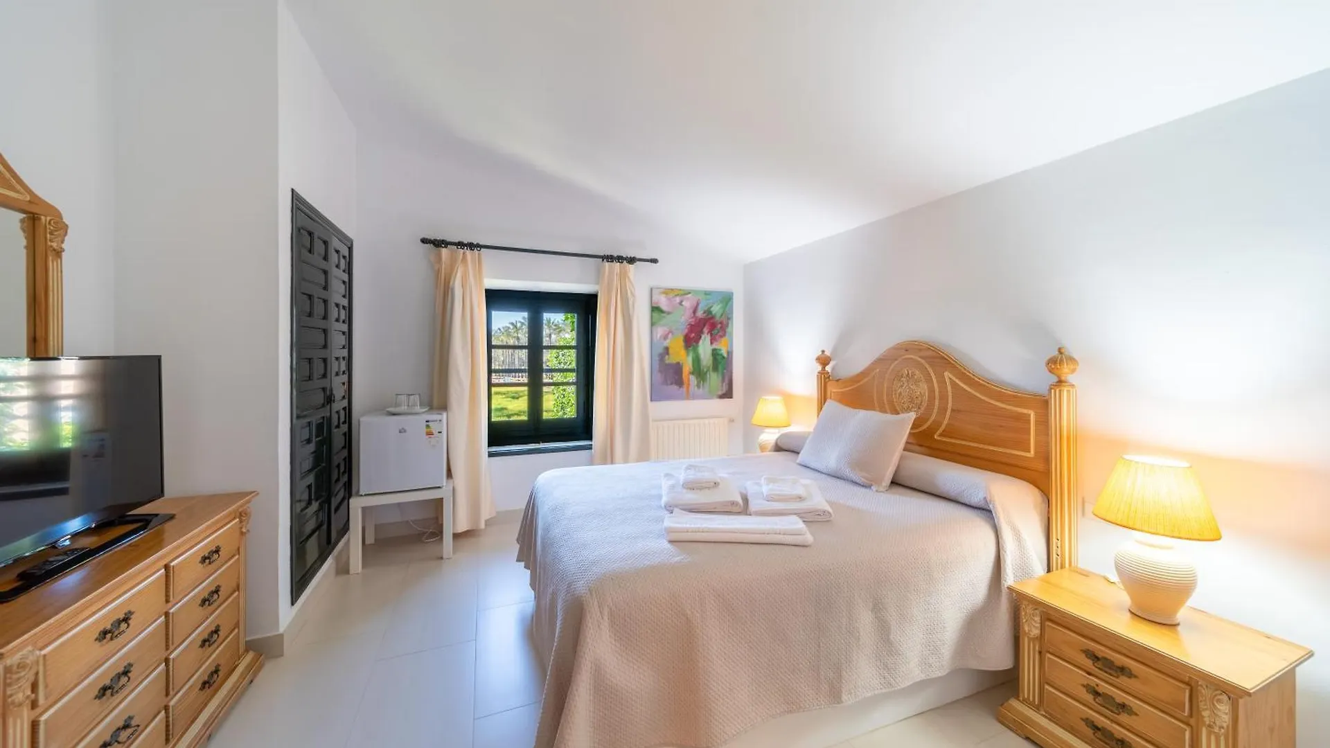 Resort Alojamiento Rural Finca Barral El Garrobo