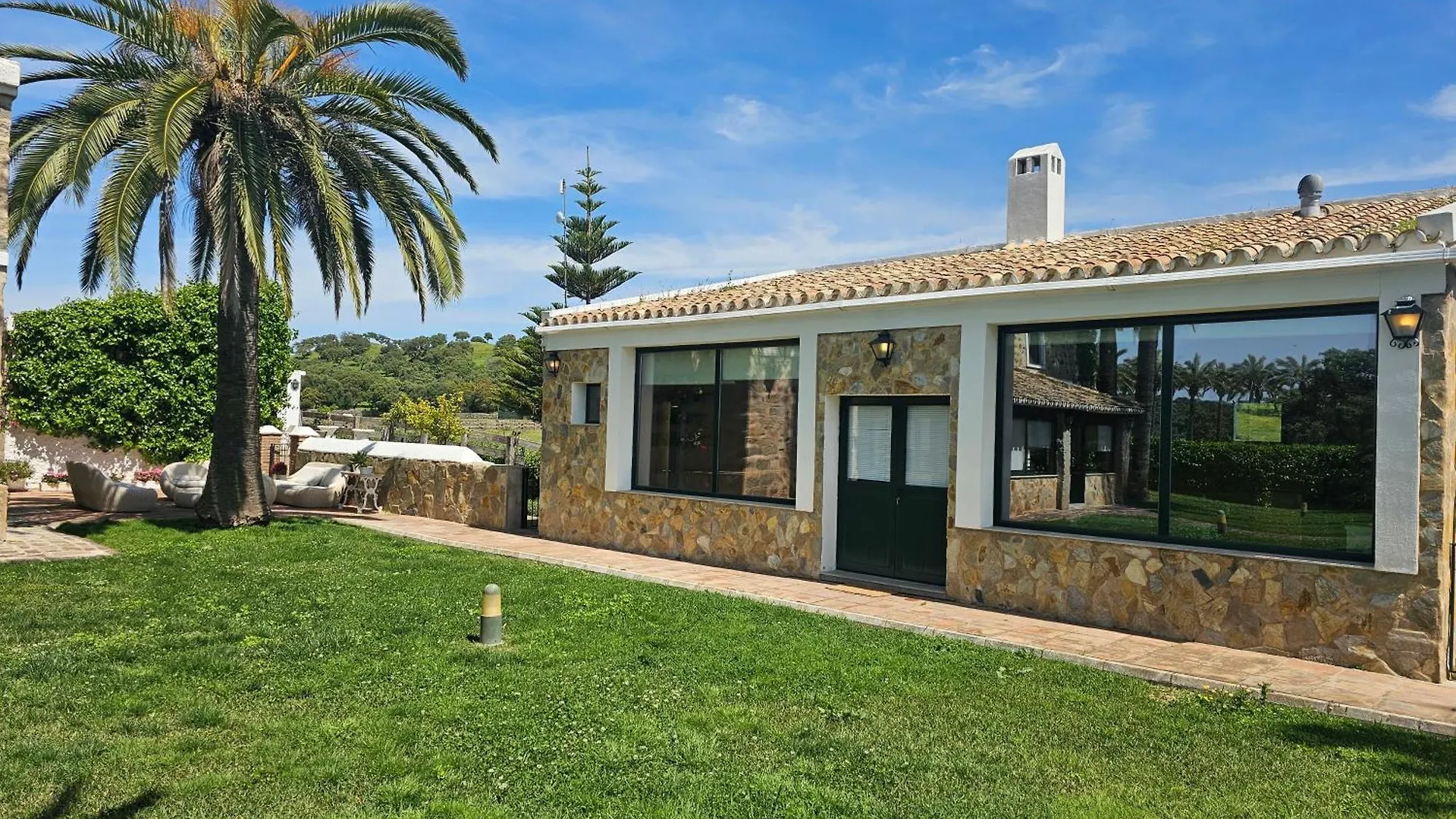 Alojamiento Rural Finca Barral El Garrobo 0*,