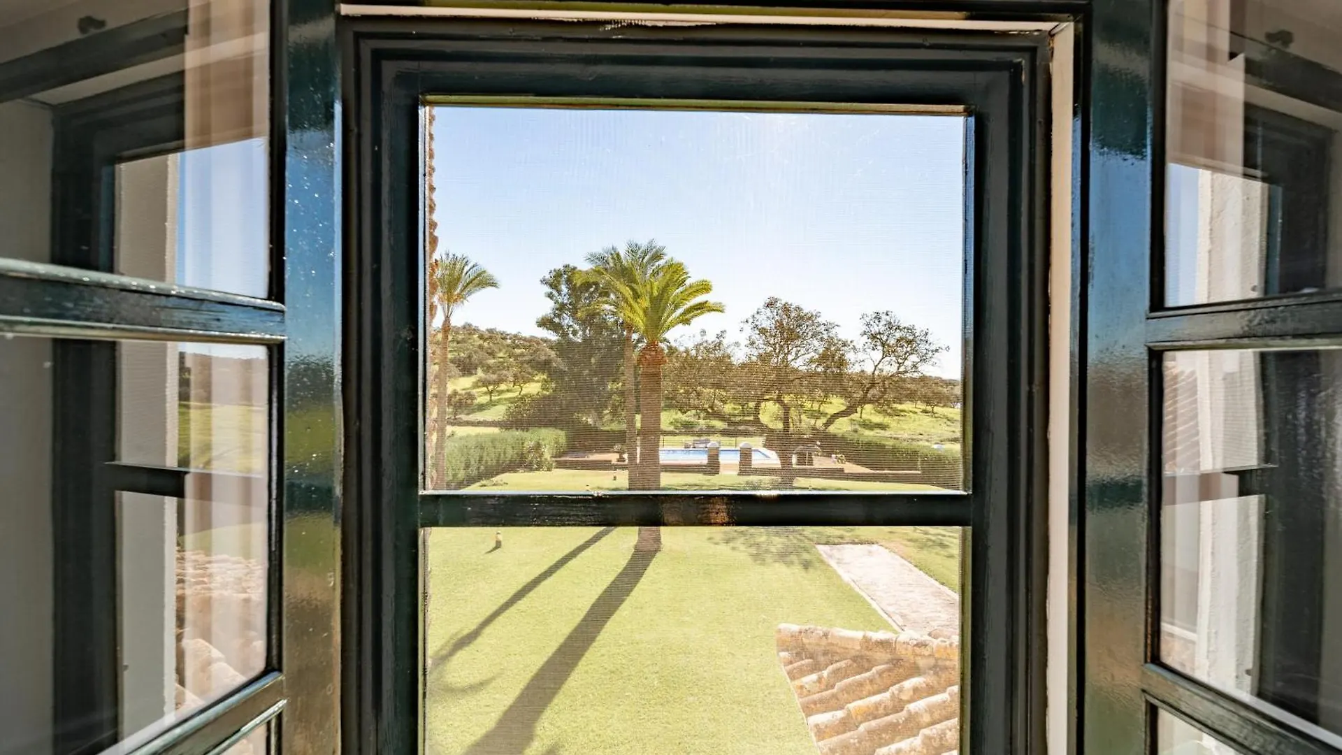 Resort Alojamiento Rural Finca Barral El Garrobo Spain
